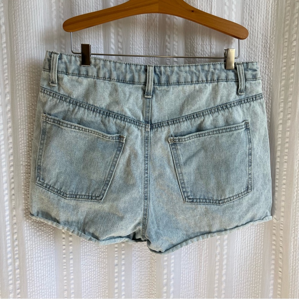 Refuge Womens Denim Jean Cutoff Chelsea High Rise Destructed Junior Size 9 - Picture 2 of 3